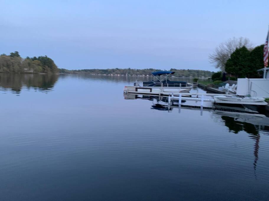 Lake Attitash Waterfront W/ Private Dock Amesbury Exterior foto